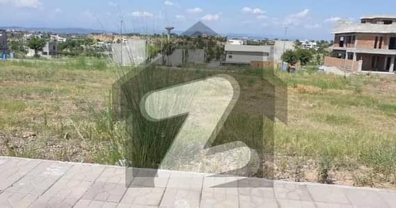 ڈی ایچ اے ڈیفینس فیز 5 ڈی ایچ اے ڈیفینس,اسلام آباد میں 1 کنال رہائشی پلاٹ 1.95 کروڑ میں برائے فروخت۔ ڈی ایچ اے ڈیفینس فیز 5 ڈی ایچ اے ڈیفینس,اسلام آباد میں 1 کنال رہائشی پلاٹ 1.95 کروڑ میں برائے فروخت۔