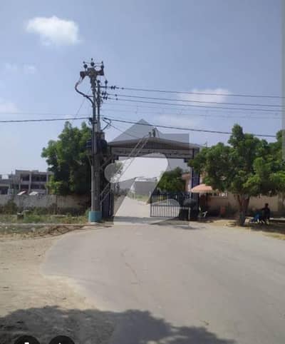 سومرا سوسائٹی سکیم 33,کراچی میں 1 کنال رہائشی پلاٹ 3.5 کروڑ میں برائے فروخت۔