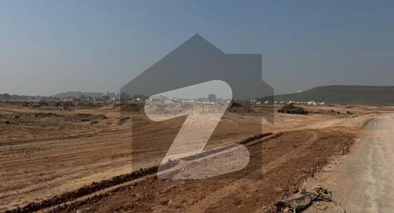 مارگلہ انکلیو مارگلہ ایونیو,اسلام آباد میں 1 کنال رہائشی پلاٹ 6.5 کروڑ میں برائے فروخت۔