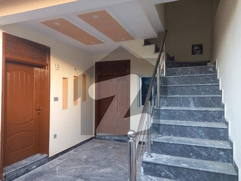 یونیورسٹی ٹاؤن اسلام آباد میں 2 کمروں کا 5 مرلہ زیریں پورشن 30.0 ہزار میں کرایہ پر دستیاب ہے۔ یونیورسٹی ٹاؤن اسلام آباد میں 2 کمروں کا 5 مرلہ زیریں پورشن 30.0 ہزار میں کرایہ پر دستیاب ہے۔