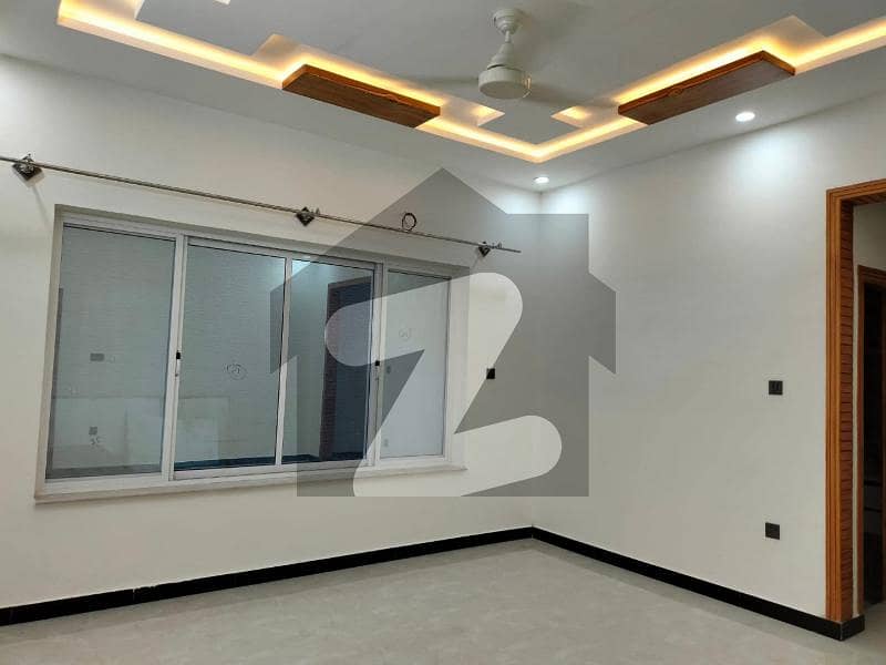 Upper portion for rent Upper portion for rent