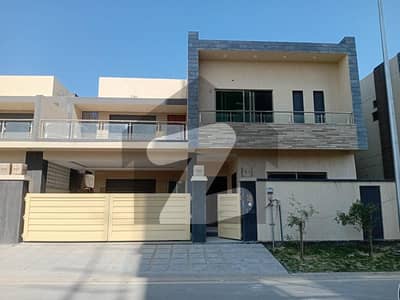 CORNER BRIGADIER HOUSE 300 SQ YD ON DOUBLE ROAD CORNER BRIGADIER HOUSE 300 SQ YD ON DOUBLE ROAD