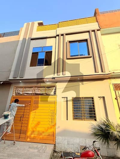 علی ولاز ورسک روڈ,پشاور میں 4 کمروں کا 2 مرلہ مکان 75.0 لاکھ میں برائے فروخت۔