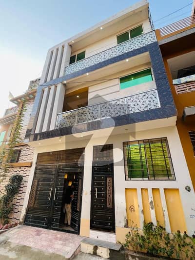 علی ولاز ورسک روڈ,پشاور میں 7 کمروں کا 4 مرلہ مکان 1.4 کروڑ میں برائے فروخت۔