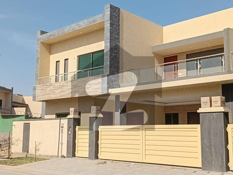 PARK FACING CONFIRM HOUSE FOR SALE PARK FACING CONFIRM HOUSE FOR SALE