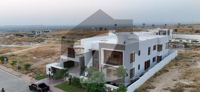 1000 Sq Yd 120ft AVENUE FACING Plot For Sale Precinct-17, Bahria Town Karachi Just 3 Mins Drive from Main Gate, Near Jinnah Avenue & Close to Theme Park | Ideal for Residence or Investment. 1000 Sq Yd 120ft AVENUE FACING Plot For Sale Precinct-17, Bahria Town Karachi Just 3 Mins Drive from Main Gate, Near Jinnah Avenue & Close to Theme Park | Ideal for Residence or Investment.