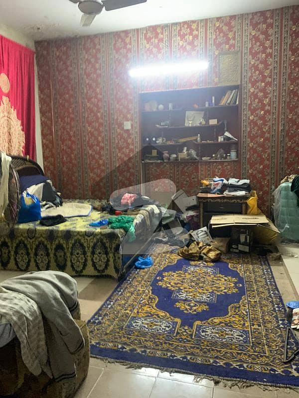 گلبرگ 2 گلبرگ,لاہور میں 4 کمروں کا 1 مرلہ مکان 90.0 لاکھ میں برائے فروخت۔ گلبرگ 2 گلبرگ,لاہور میں 4 کمروں کا 1 مرلہ مکان 90.0 لاکھ میں برائے فروخت۔