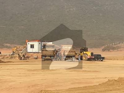 مارگلہ انکلیو مارگلہ ایونیو,اسلام آباد میں 5 مرلہ رہائشی پلاٹ 1.8 کروڑ میں برائے فروخت۔