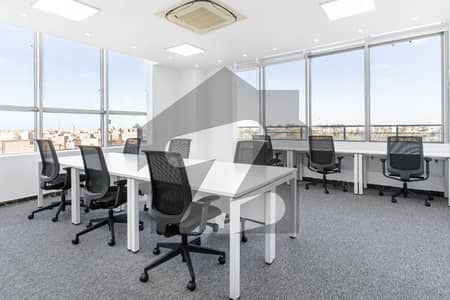 Open plan office space for 15 persons in Karachi, The Centre.