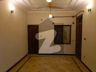 غوری ٹاؤن فیز 4 اے غوری ٹاؤن,اسلام آباد میں 2 کمروں کا 5 مرلہ زیریں پورشن 30.0 ہزار میں کرایہ پر دستیاب ہے۔