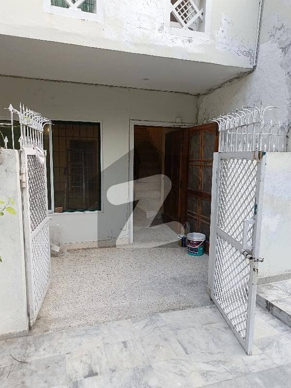 ایف ۔ 10 اسلام آباد میں 2 کمروں کا 1 کنال زیریں پورشن 1.6 لاکھ میں کرایہ پر دستیاب ہے۔ ایف ۔ 10 اسلام آباد میں 2 کمروں کا 1 کنال زیریں پورشن 1.6 لاکھ میں کرایہ پر دستیاب ہے۔