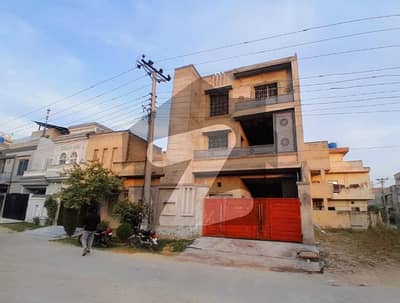 جوبلی ٹاؤن ۔ بلاک ڈی جوبلی ٹاؤن,لاہور میں 7 کمروں کا 7 مرلہ مکان 2.25 کروڑ میں برائے فروخت۔ جوبلی ٹاؤن ۔ بلاک ڈی جوبلی ٹاؤن,لاہور میں 7 کمروں کا 7 مرلہ مکان 2.25 کروڑ میں برائے فروخت۔