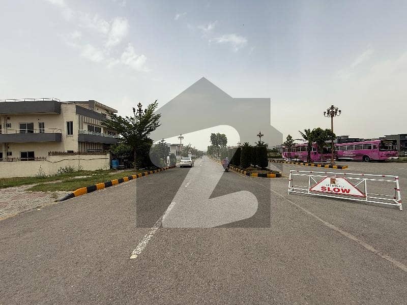 ایف ۔ 17 اسلام آباد میں 8 مرلہ رہائشی پلاٹ 55.0 لاکھ میں برائے فروخت۔ ایف ۔ 17 اسلام آباد میں 8 مرلہ رہائشی پلاٹ 55.0 لاکھ میں برائے فروخت۔