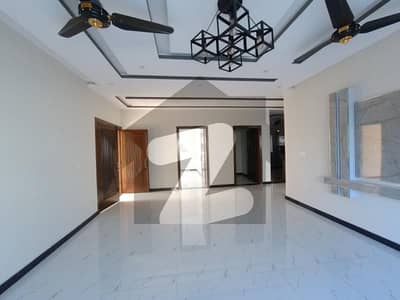 12 Marla House Situated In I-8/2 For sale 12 Marla House Situated In I-8/2 For sale