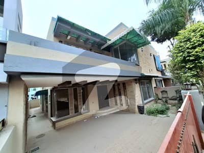 10 Marla 4 bedrooms house very solid construction is available for sale at a very hot location of Shaheen Block, Bahria Town Lahore