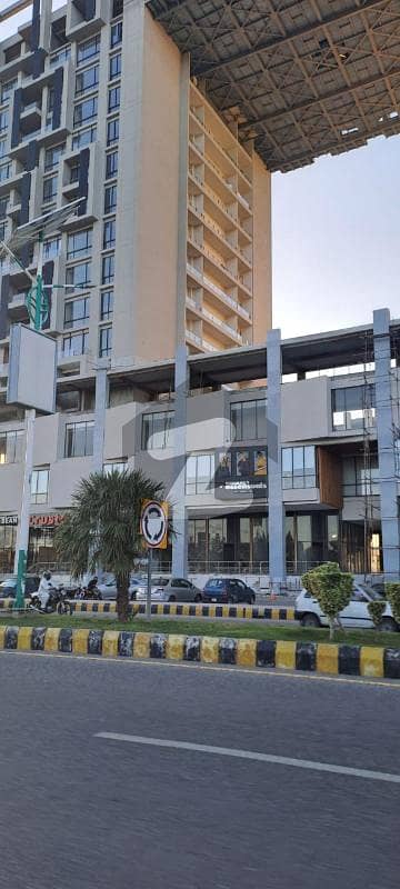 4 kanal developed possession plot in Block C available for sale in investor Rate