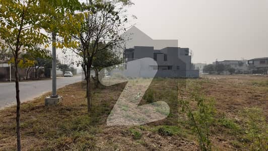 DHA PHASE 7 BLOCK Y WALKING DISTANCE TO PARK AND MOSQUE POSSESSION DIRECT APPROACH DHA PHASE 7 BLOCK Y WALKING DISTANCE TO PARK AND MOSQUE POSSESSION DIRECT APPROACH