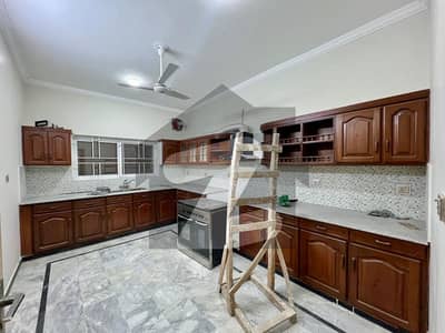 Brand New 1 Kanal Upper Portion For Rent