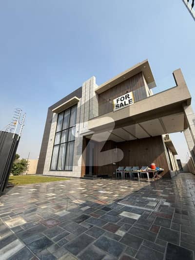 House for buy in DHA Phase 7 T Block