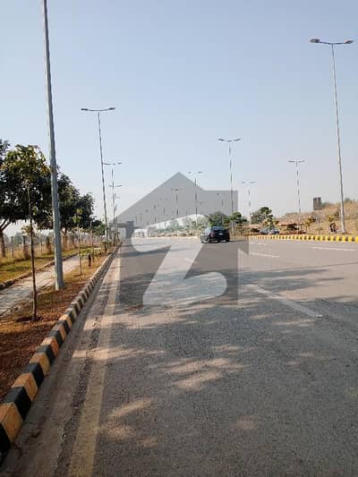 ڈی ایچ اے فیز 5 - سیکٹر سی ڈی ایچ اے ڈیفینس فیز 5,ڈی ایچ اے ڈیفینس,اسلام آباد میں 1 کنال رہائشی پلاٹ 2.7 کروڑ میں برائے فروخت۔ ڈی ایچ اے فیز 5 - سیکٹر سی ڈی ایچ اے ڈیفینس فیز 5,ڈی ایچ اے ڈیفینس,اسلام آباد میں 1 کنال رہائشی پلاٹ 2.7 کروڑ میں برائے فروخت۔