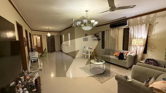 PREMIUM 500 YARD 3 BEDROOM UPPER PORTION FOR RENT IN PRIME DHA PHASE 8