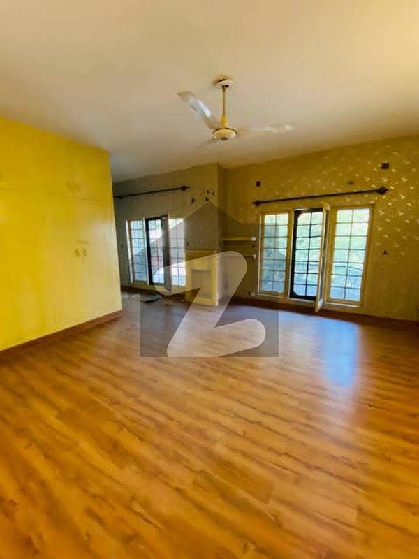 Upper Portion Available For Rent In F10 Upper Portion Available For Rent In F10