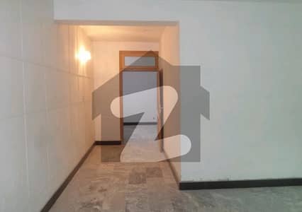 I-8/3 Lower Portion Sized 12 Marla