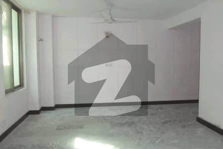 آئی ۔ 8/4 آئی ۔ 8,اسلام آباد میں 2 کمروں کا 12 مرلہ زیریں پورشن 1.1 لاکھ میں کرایہ پر دستیاب ہے۔ آئی ۔ 8/4 آئی ۔ 8,اسلام آباد میں 2 کمروں کا 12 مرلہ زیریں پورشن 1.1 لاکھ میں کرایہ پر دستیاب ہے۔