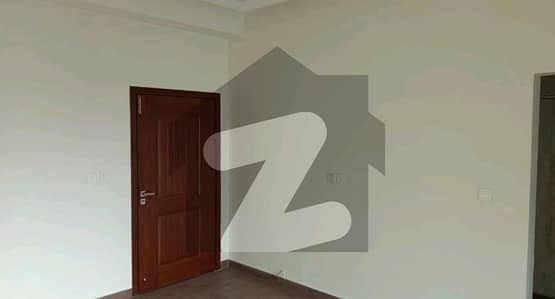 A 13 Marla Flat In Lahore Is On The Market For rent A 13 Marla Flat In Lahore Is On The Market For rent