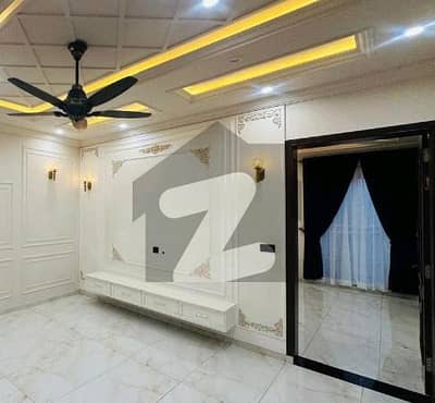 سٹی ہاؤسنگ سوسائٹی گوجرانوالہ میں 5 کمروں کا 10 مرلہ مکان 1.0 لاکھ میں کرایہ پر دستیاب ہے۔