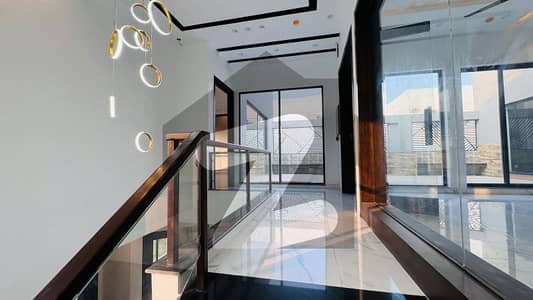 ڈی ایچ اے فیز 7 - بلاک ٹی فیز 7,ڈیفنس (ڈی ایچ اے),لاہور میں 5 کمروں کا 1 کنال مکان 7.75 کروڑ میں برائے فروخت۔ ڈی ایچ اے فیز 7 - بلاک ٹی فیز 7,ڈیفنس (ڈی ایچ اے),لاہور میں 5 کمروں کا 1 کنال مکان 7.75 کروڑ میں برائے فروخت۔