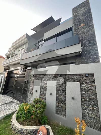 سٹی ہاؤسنگ سوسائٹی سیالکوٹ میں 4 کمروں کا 5 مرلہ مکان 1.7 کروڑ میں برائے فروخت۔ سٹی ہاؤسنگ سوسائٹی سیالکوٹ میں 4 کمروں کا 5 مرلہ مکان 1.7 کروڑ میں برائے فروخت۔