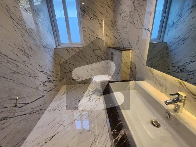 HOUSE FOR RENT IN E-7 HOUSE FOR RENT IN E-7