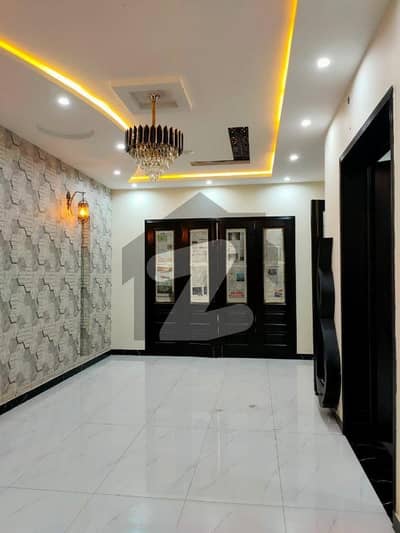 لیک سٹی ۔ سیکٹر ایم ۔ 2اے لیک سٹی,رائیونڈ روڈ,لاہور میں 5 کمروں کا 10 مرلہ مکان 2.0 لاکھ میں کرایہ پر دستیاب ہے۔ لیک سٹی ۔ سیکٹر ایم ۔ 2اے لیک سٹی,رائیونڈ روڈ,لاہور میں 5 کمروں کا 10 مرلہ مکان 2.0 لاکھ میں کرایہ پر دستیاب ہے۔