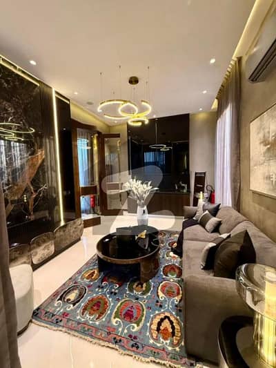 ڈی ایچ اے فیز 5 - بلاک کے فیز 5,ڈیفنس (ڈی ایچ اے),لاہور میں 5 کمروں کا 1 کنال مکان 10.75 کروڑ میں برائے فروخت۔ ڈی ایچ اے فیز 5 - بلاک کے فیز 5,ڈیفنس (ڈی ایچ اے),لاہور میں 5 کمروں کا 1 کنال مکان 10.75 کروڑ میں برائے فروخت۔