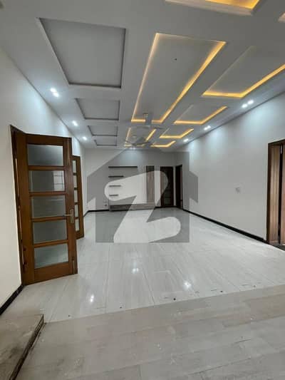 3 Bedroom One Kanal Open Basement For Rent Deman 160k