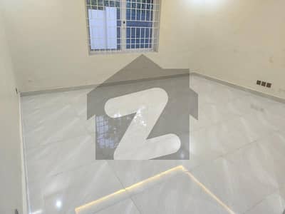 ایف ۔ 7 اسلام آباد میں 5 کمروں کا 1 کنال مکان 11.5 لاکھ میں کرایہ پر دستیاب ہے۔