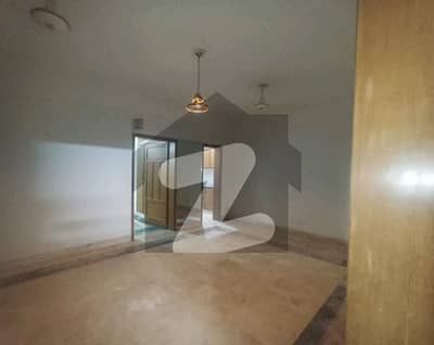 آئی ۔ 8/3 آئی ۔ 8,اسلام آباد میں 9 کمروں کا 1 کنال مکان 22.35 کروڑ میں برائے فروخت۔ آئی ۔ 8/3 آئی ۔ 8,اسلام آباد میں 9 کمروں کا 1 کنال مکان 22.35 کروڑ میں برائے فروخت۔