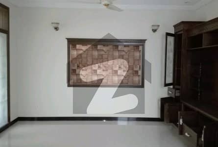 آئی ۔ 8/2 آئی ۔ 8,اسلام آباد میں 5 کمروں کا 14 مرلہ مکان 11.75 کروڑ میں برائے فروخت۔ آئی ۔ 8/2 آئی ۔ 8,اسلام آباد میں 5 کمروں کا 14 مرلہ مکان 11.75 کروڑ میں برائے فروخت۔