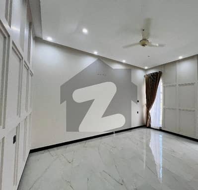 سٹی ہاؤسنگ سوسائٹی گوجرانوالہ میں 4 کمروں کا 5 مرلہ مکان 60.0 ہزار میں کرایہ پر دستیاب ہے۔