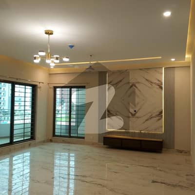 عسکری 11 - سیکٹر ڈی عسکری 11,عسکری,لاہور میں 3 کمروں کا 10 مرلہ فلیٹ 4.0 کروڑ میں برائے فروخت۔