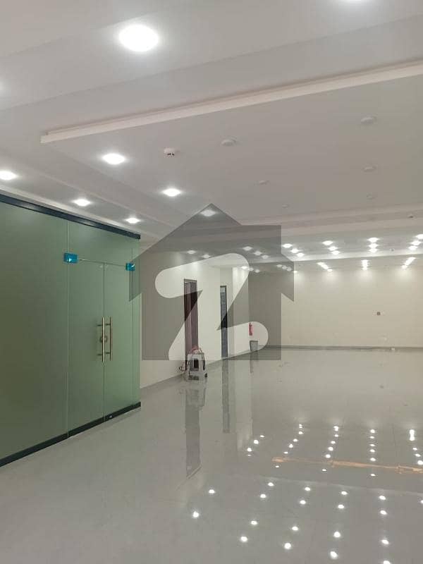 We Offer office For Rent We Offer office For Rent