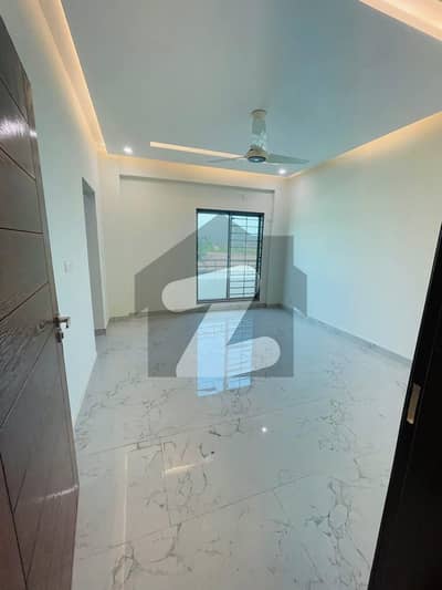 12 Marla Spacious 4-Bedroom Apartment for Sale in Askari 10 Prime Location | Demand 4.50 Crore 12 Marla Spacious 4-Bedroom Apartment for Sale in Askari 10 Prime Location | Demand 4.50 Crore