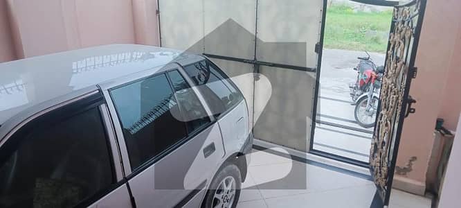 ڈی ایچ اے فیز 6 ڈیفنس (ڈی ایچ اے),لاہور میں 1 کمرے کا 5 مرلہ زیریں پورشن 55.0 ہزار میں کرایہ پر دستیاب ہے۔ ڈی ایچ اے فیز 6 ڈیفنس (ڈی ایچ اے),لاہور میں 1 کمرے کا 5 مرلہ زیریں پورشن 55.0 ہزار میں کرایہ پر دستیاب ہے۔