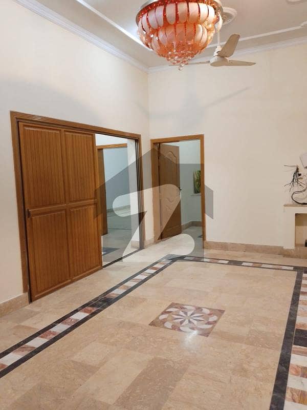 I-8 Upper portion available for rent I-8 Upper portion available for rent