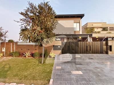 ڈی ایچ اے فیز 7 ڈیفنس (ڈی ایچ اے),لاہور میں 3 کمروں کا 1 کنال بالائی پورشن 1.1 لاکھ میں کرایہ پر دستیاب ہے۔