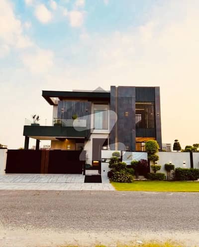 ڈی ایچ اے فیز 7 ڈیفنس (ڈی ایچ اے),لاہور میں 5 کمروں کا 1 کنال مکان 3.3 لاکھ میں کرایہ پر دستیاب ہے۔ ڈی ایچ اے فیز 7 ڈیفنس (ڈی ایچ اے),لاہور میں 5 کمروں کا 1 کنال مکان 3.3 لاکھ میں کرایہ پر دستیاب ہے۔