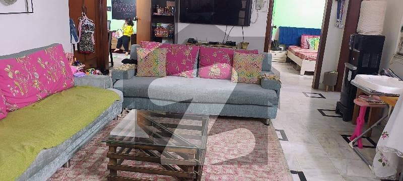 کلفٹن ۔ بلاک 9 کلفٹن,کراچی میں 2 کمروں کا 7 مرلہ زیریں پورشن 1.2 لاکھ میں کرایہ پر دستیاب ہے۔ کلفٹن ۔ بلاک 9 کلفٹن,کراچی میں 2 کمروں کا 7 مرلہ زیریں پورشن 1.2 لاکھ میں کرایہ پر دستیاب ہے۔