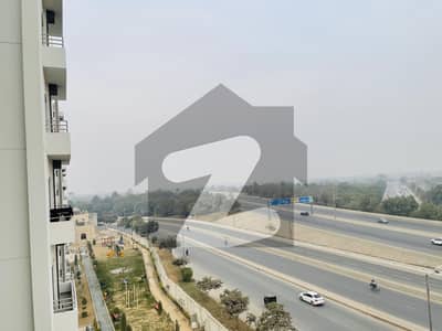 عسکری 10 عسکری,لاہور میں 4 کمروں کا 12 مرلہ فلیٹ 4.35 کروڑ میں برائے فروخت۔