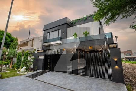 1 kanal Designer House Mazhar Munir Desing House For Sale At Prime Location